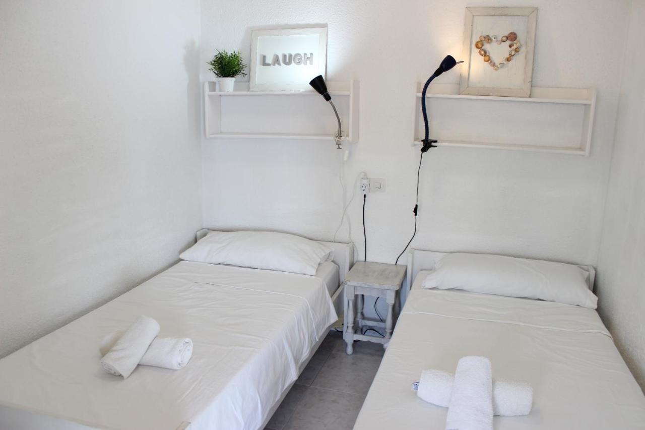 Beautiful Apartment In Front Of Beach, Pool, View Rosas Exterior foto