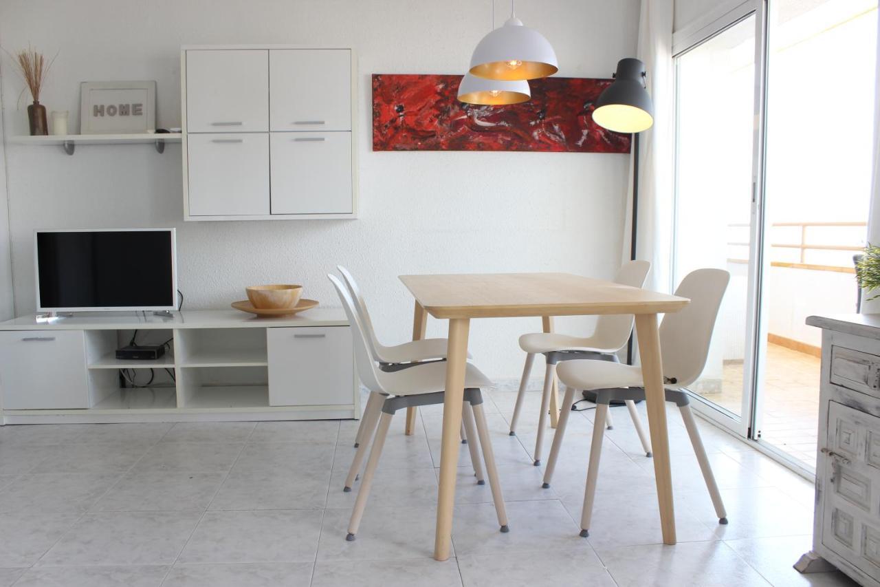 Beautiful Apartment In Front Of Beach, Pool, View Rosas Exterior foto